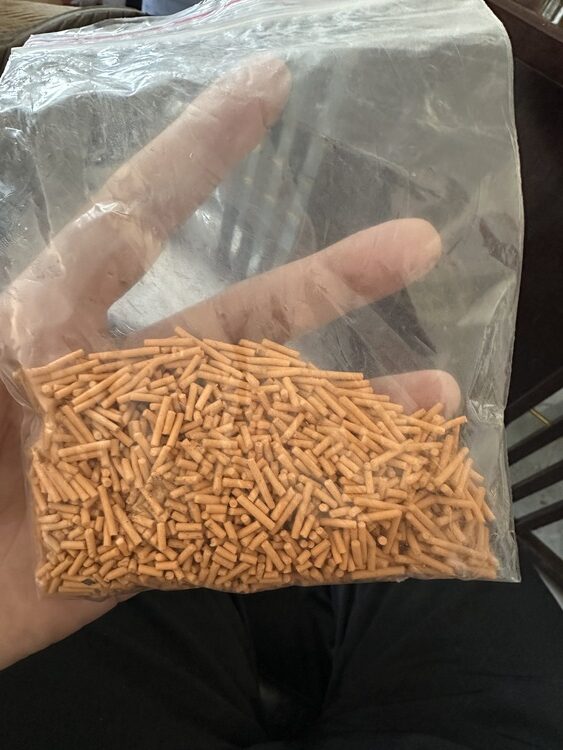Inorganic fertilizer pellets